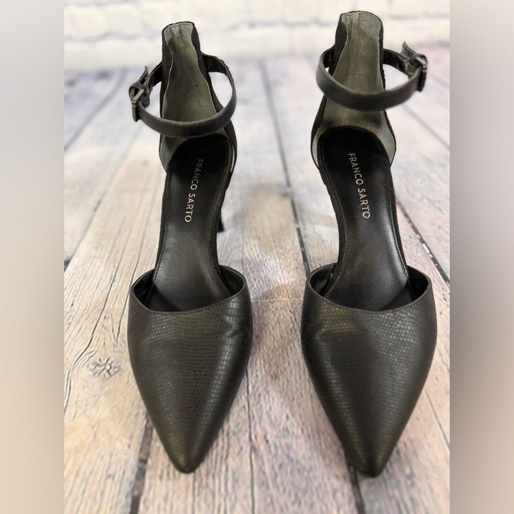 Franco Sarto Retro Diamana Black Embossed Pointed-Toe Wrapped Heel Shoes 8.5